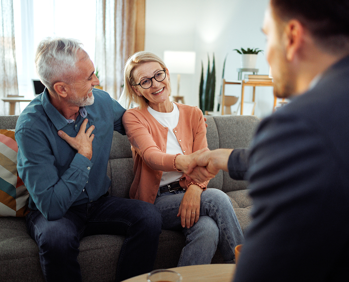 Img_Home_MeetFounder